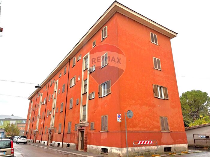 Appartamento trilocale in vendita in Via Sicilia, Terni