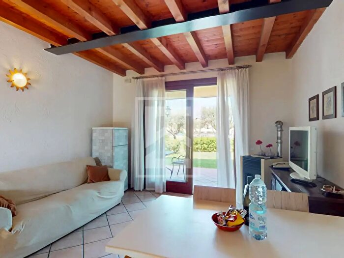 Appartamento trilocale in vendita in Località Sermana, Peschiera Del Garda