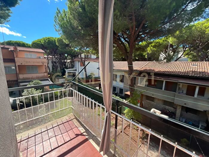 Appartamento con 5 locali in vendita in Via delle Ginestre b, Grosseto