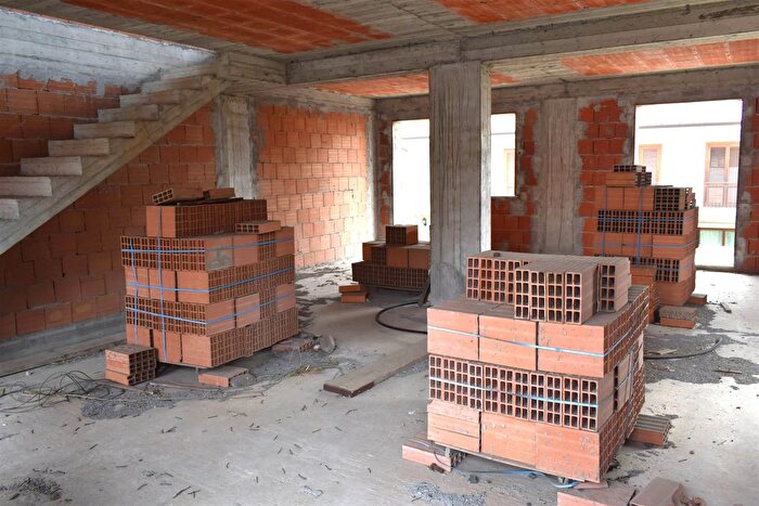 Casa con 6 locali in vendita in Via Provinciale Santa Venerina, Santa Venerina