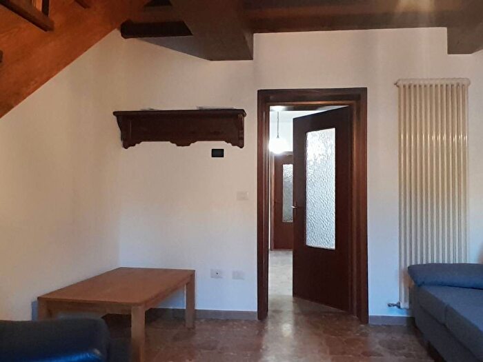 Appartamento con 5 locali in affitto in Via P Reverberi, SantIlario Baganza, Felino