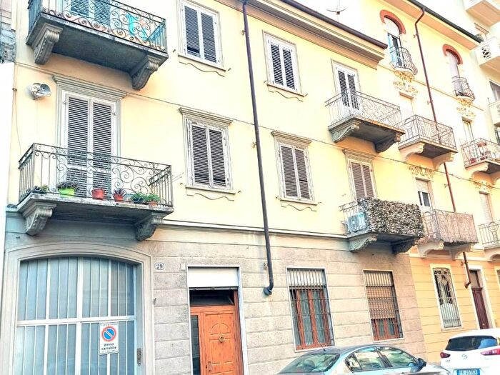 Appartamento bilocale in affitto in Via Vicenza, Don Bosco, Torino