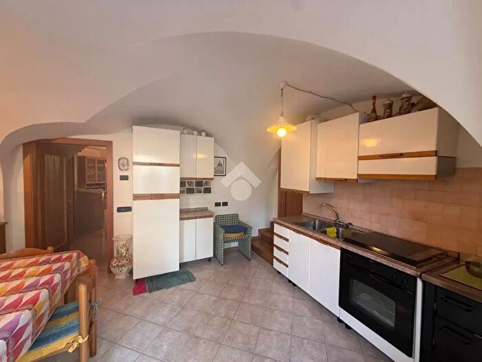 Appartamento quadrilocale in vendita in Frazione Saletto, Segonzano