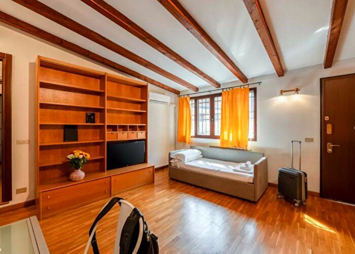 Appartamento bilocale in affitto in Viale Stelvio, Farini, Milano