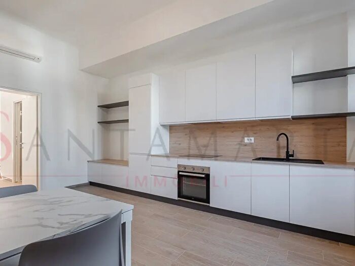 Appartamento bilocale in vendita in Via Savona, Milano