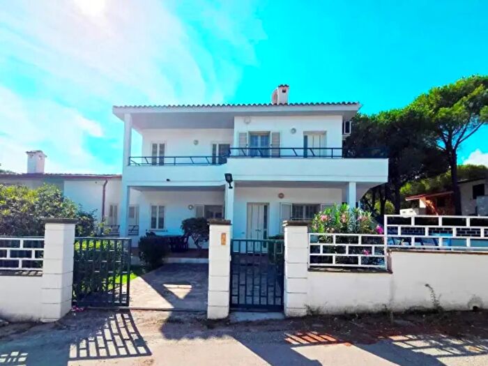 Appartamento trilocale in vendita in Via Anglona, Posada