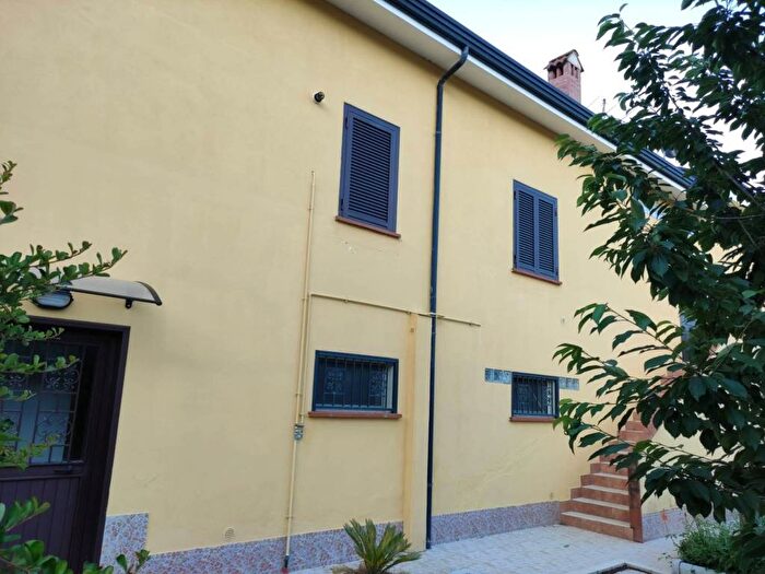 Appartamento quadrilocale in affitto in Via Giovannizzi, Centro, Caiazzo
