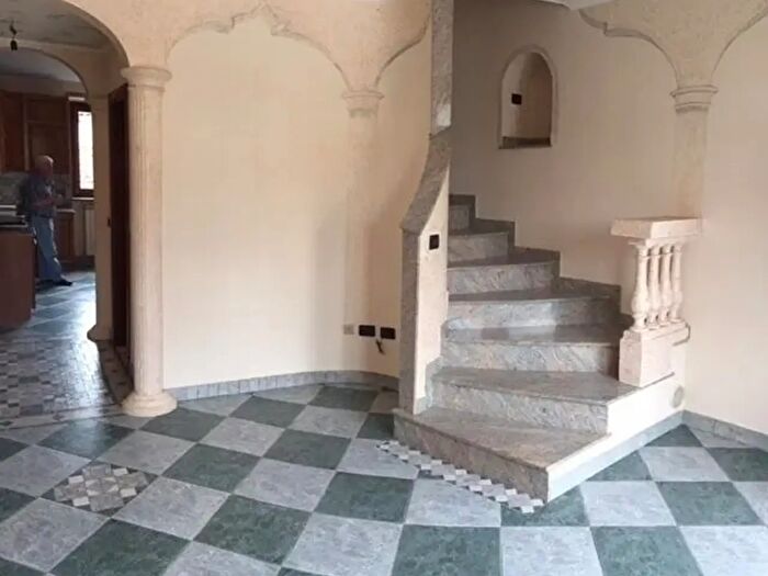 Appartamento trilocale in affitto in Via Tarvisio, Varese