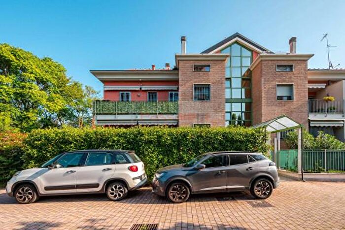 Appartamento trilocale in vendita in Via Figino b, Pero