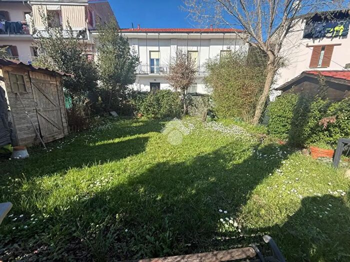 Appartamento trilocale in vendita in Via Magenta, Turate
