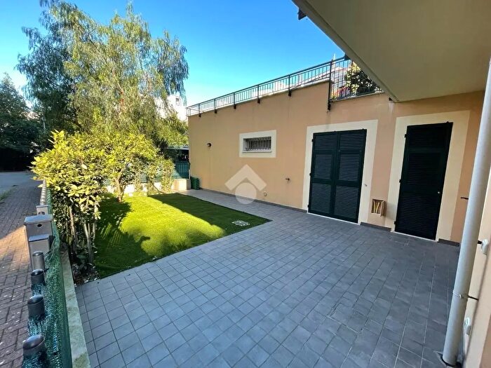 Appartamento trilocale in vendita in Lavagna