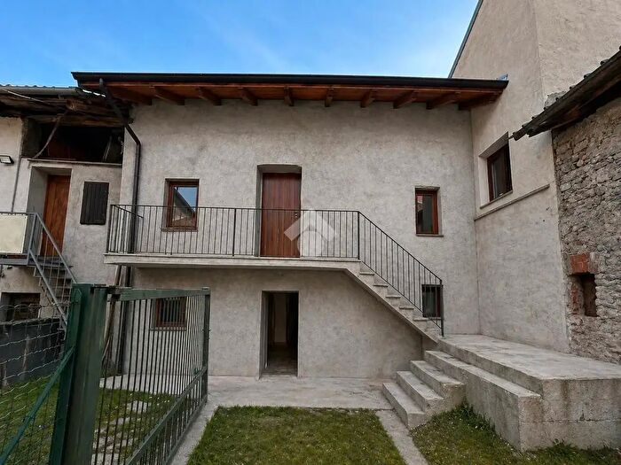 Casa quadrilocale in vendita in Via Torino, SantAntonino Di Susa