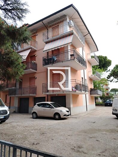 Appartamento trilocale in vendita in Viale Titano Cervia, Cervia