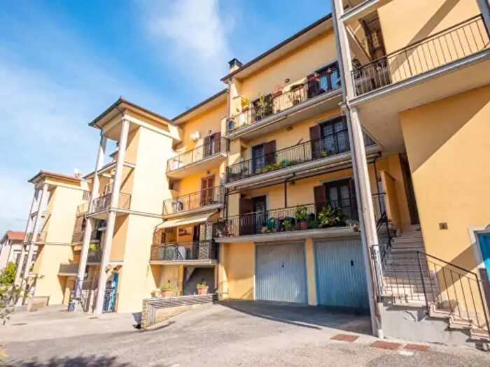 Appartamento quadrilocale in vendita in Via Monti Reatini, Anguillara Sabazia