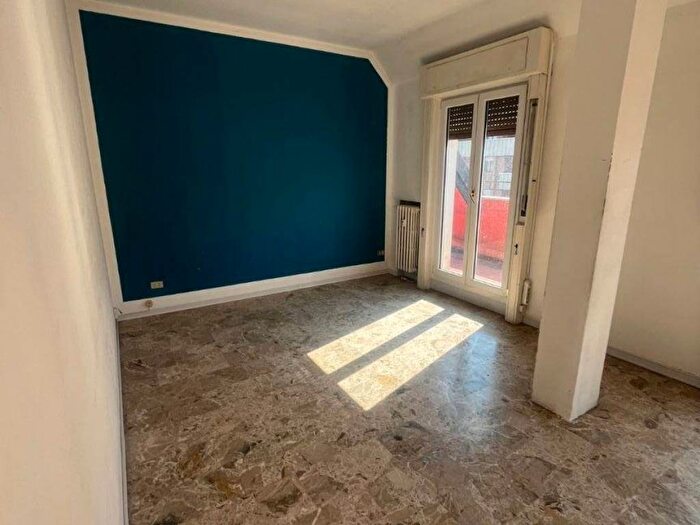 Appartamento quadrilocale in affitto in Via Paolo Lomazzo, Paolo Sarpi, Milano