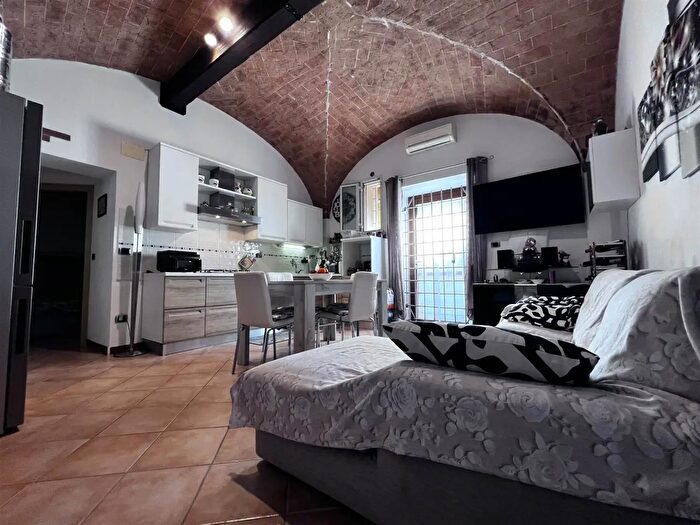 Appartamento trilocale in vendita in Cecina