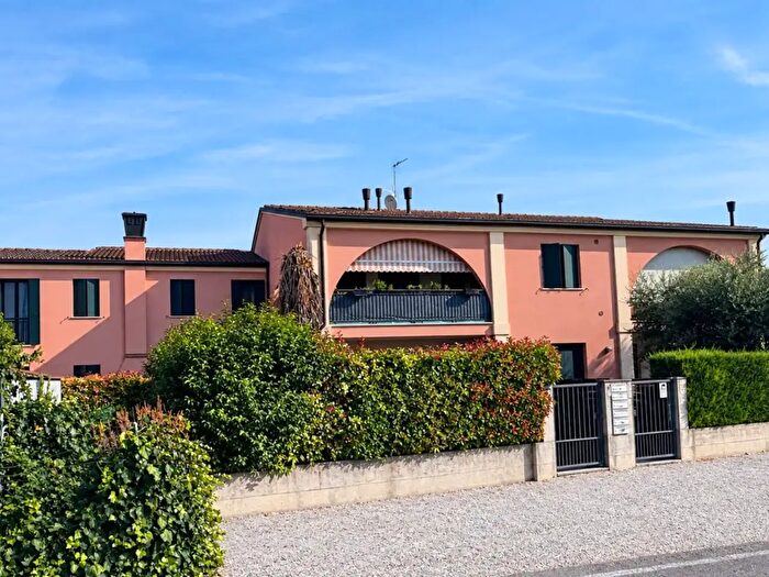 Appartamento trilocale in vendita in Este