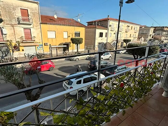 Appartamento quadrilocale in vendita in Via Appia, Minturno