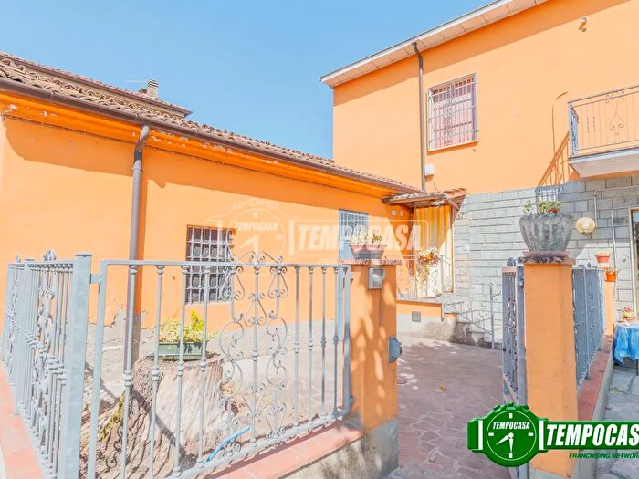Appartamento trilocale in vendita in Strada di Gerbido a, Piacenza