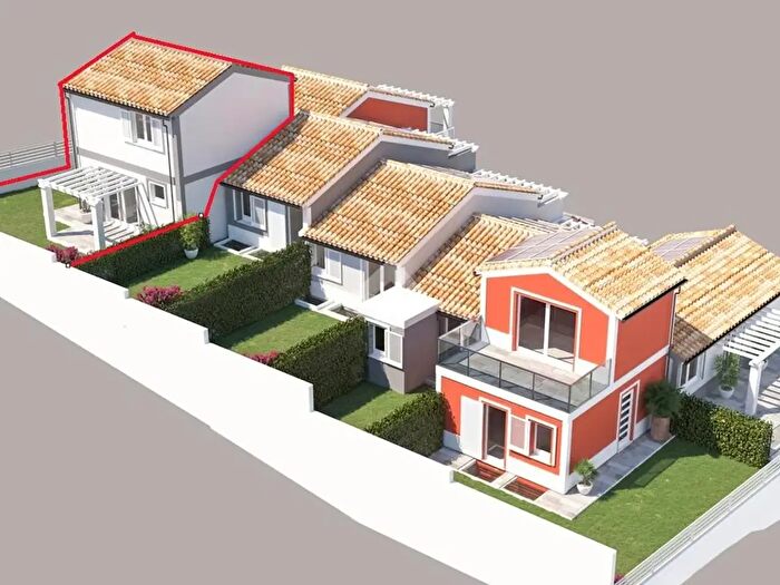 Casa quadrilocale in vendita in Via Eugenio Montale, Cagliari