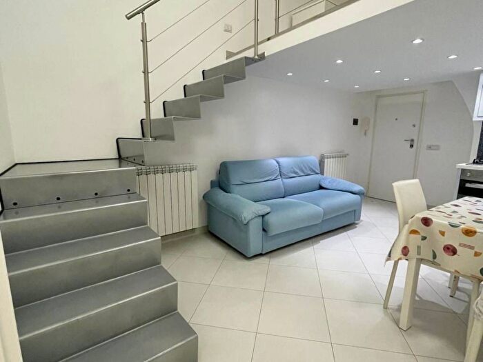 Appartamento monolocale in affitto in Gaeta