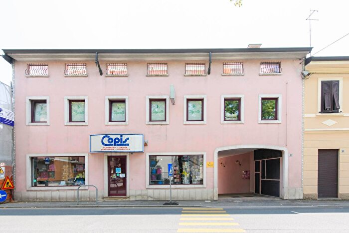 Appartamento con 7 locali in affitto in Gorizia Via Duca dAosta, Gorizia