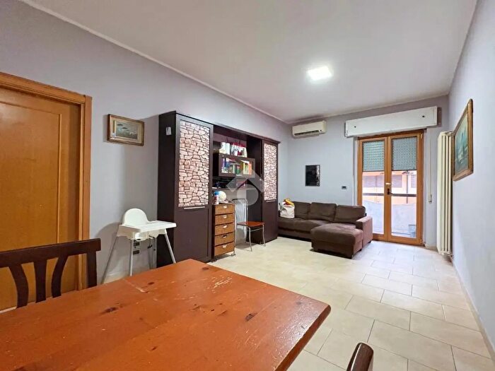 Appartamento trilocale in vendita in Via Roma, Silvi