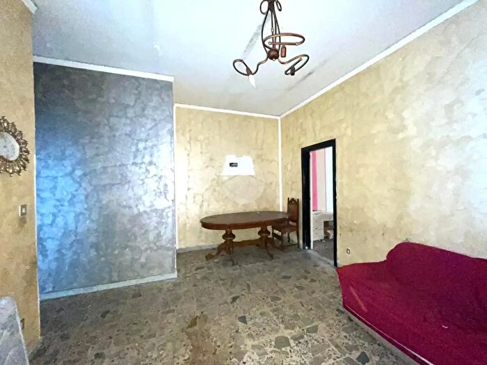 Appartamento trilocale in vendita in Via Rivocati, Cosenza