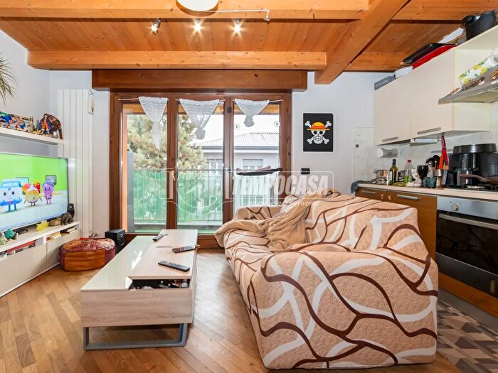 Appartamento bilocale in vendita in Via Grossi, Cernusco Sul Naviglio