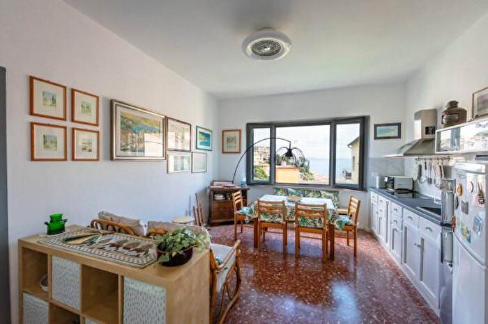 Appartamento trilocale in vendita in Via Martiri dUngheria, Monte Argentario