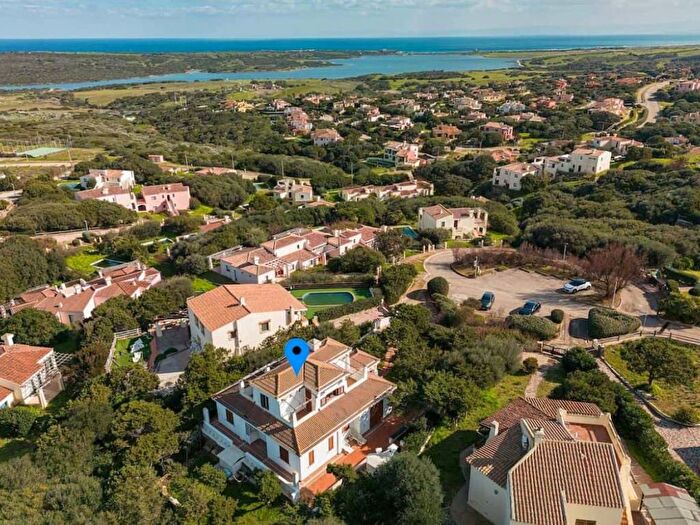 Appartamento con 5 locali in affitto in Via Ogliastra, Stintino