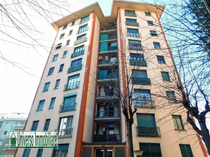 Appartamento bilocale in affitto in Via Lodovico Il Moro Milano, Milano