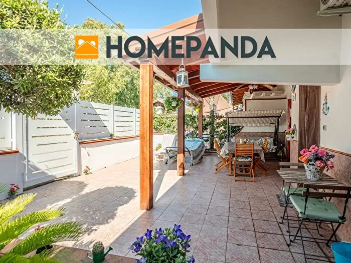 Casa trilocale in vendita in Viale Capraia, Cellole
