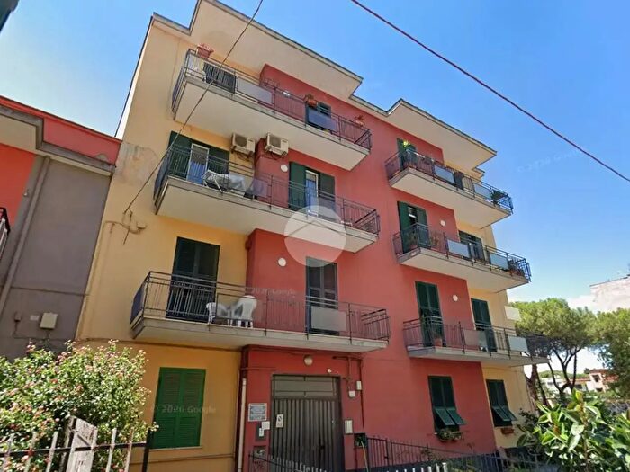 Appartamento quadrilocale in vendita in Via Purgatorio, Napoli