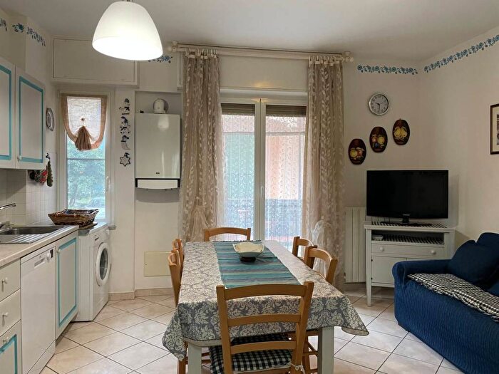 Appartamento trilocale in affitto in Centro, Pietra Ligure