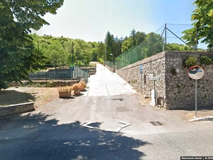 Casa con 6 locali in vendita in Via delle Cese n, San Vito Romano