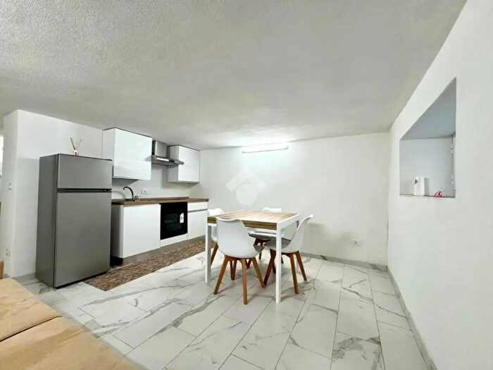 Appartamento bilocale in vendita in Via Francesco Bogliolo, Alassio