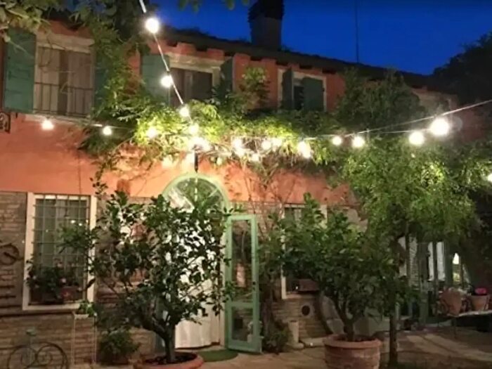 Casa con 6 locali in vendita in Ravenna