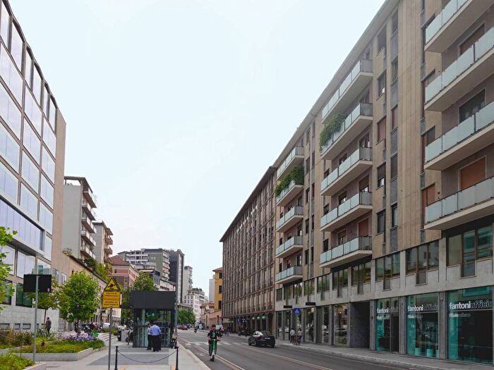 Appartamento bilocale in affitto in Via Santa Sofia, Quadronno Crocetta, Milano