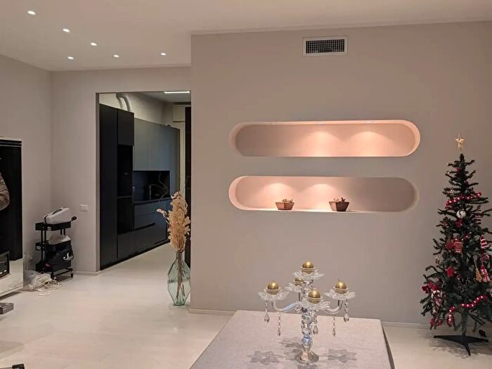 Appartamento trilocale in affitto in Parma