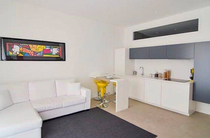 Appartamento monolocale in affitto in Via Conte Ruggero, XX Settembre Tribunale, Catania