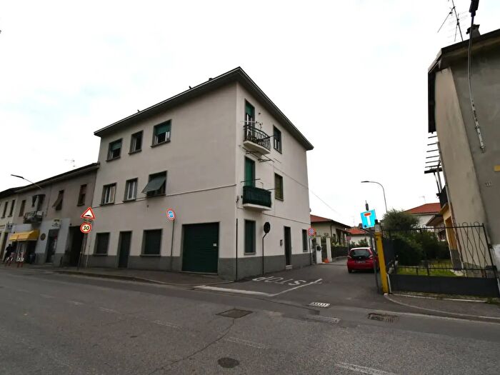 Appartamento bilocale in vendita in Via Meda a, Seregno