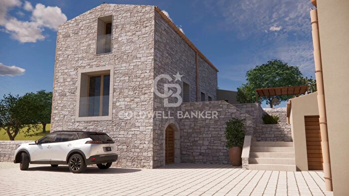 Casa quadrilocale in vendita in Cda Rassabia Sn, Modica