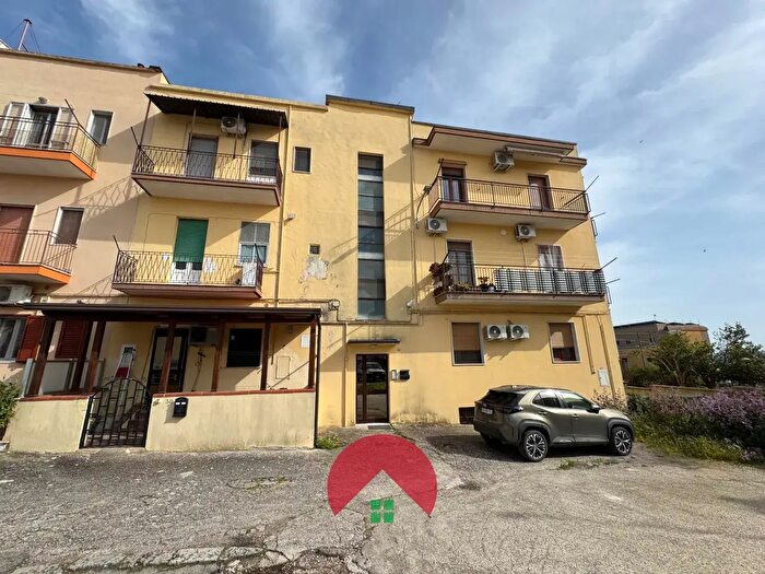 Appartamento trilocale in vendita in Recinto Montescaglioso, Matera