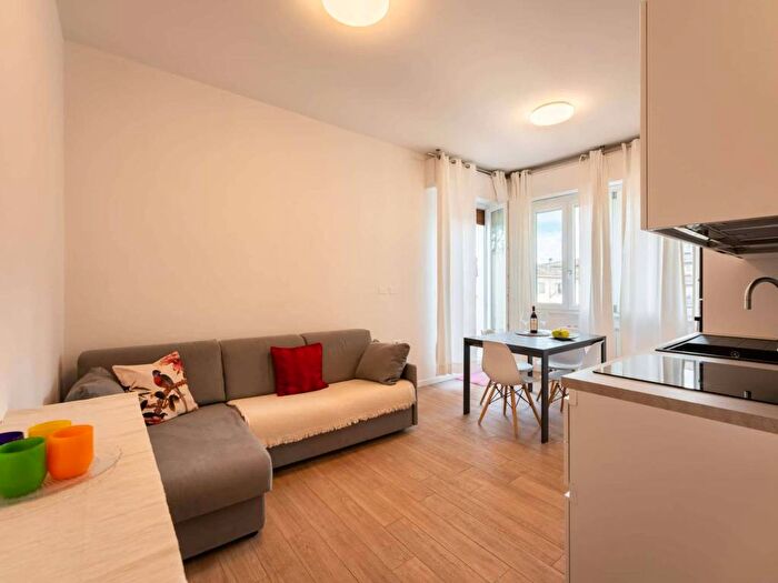 Appartamento bilocale in affitto in Via delle Porte Nuove, Porta al Prato San Jacopino, Firenze