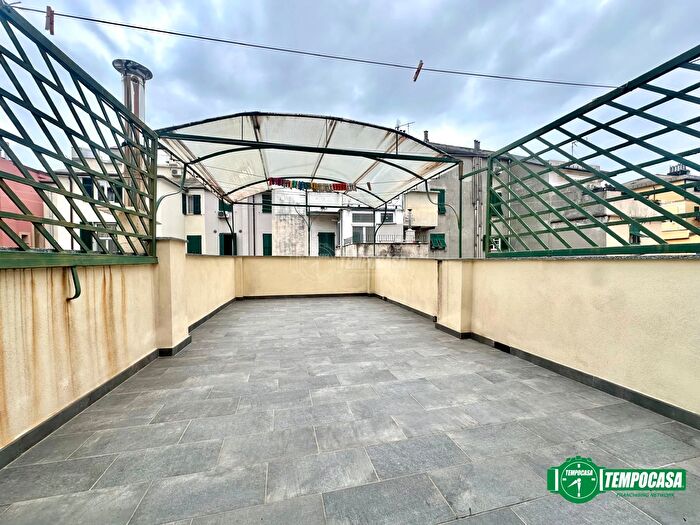 Appartamento quadrilocale in vendita in Via Raimondo Amedeo Vigna, Genova