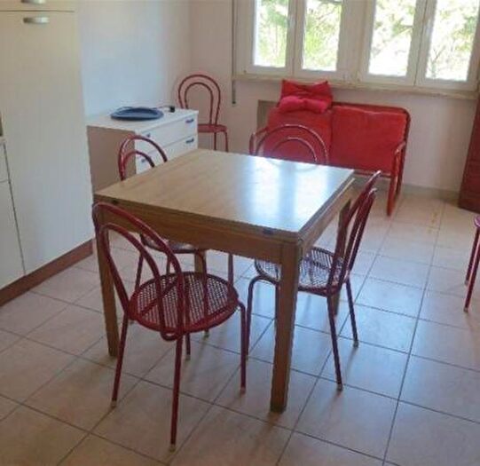 Appartamento quadrilocale in vendita in Viale Acacie, Comacchio