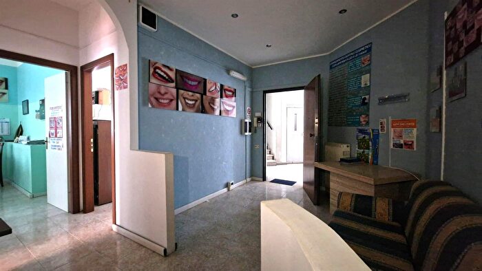 Appartamento trilocale in vendita in Viterbo