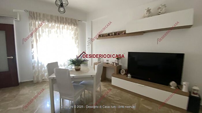 Appartamento con 5 locali in vendita in Via Aldo Moro Villaggio Santa Rosalia Monreale Palermo Sicilia Italia, Monreale