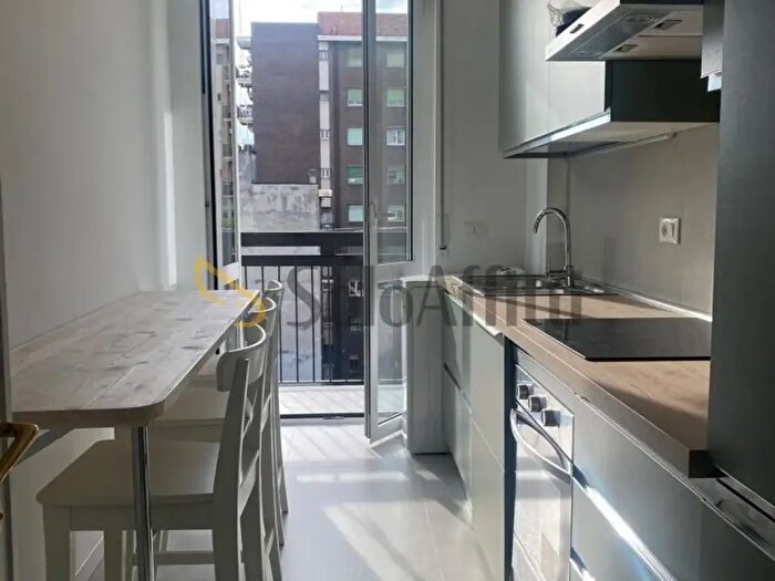 Appartamento quadrilocale in affitto in Milano